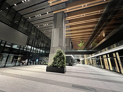 川崎市役所アトリウム